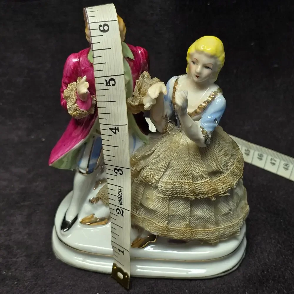 Porcelain Victorian Colonial Couple Courting Man & Women Lace Dress Figurines